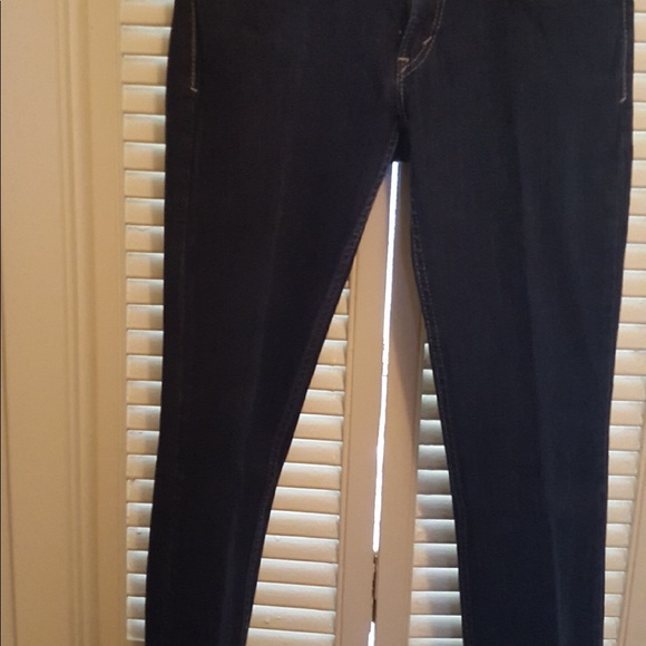 Levi’s - Picture 4 of 4